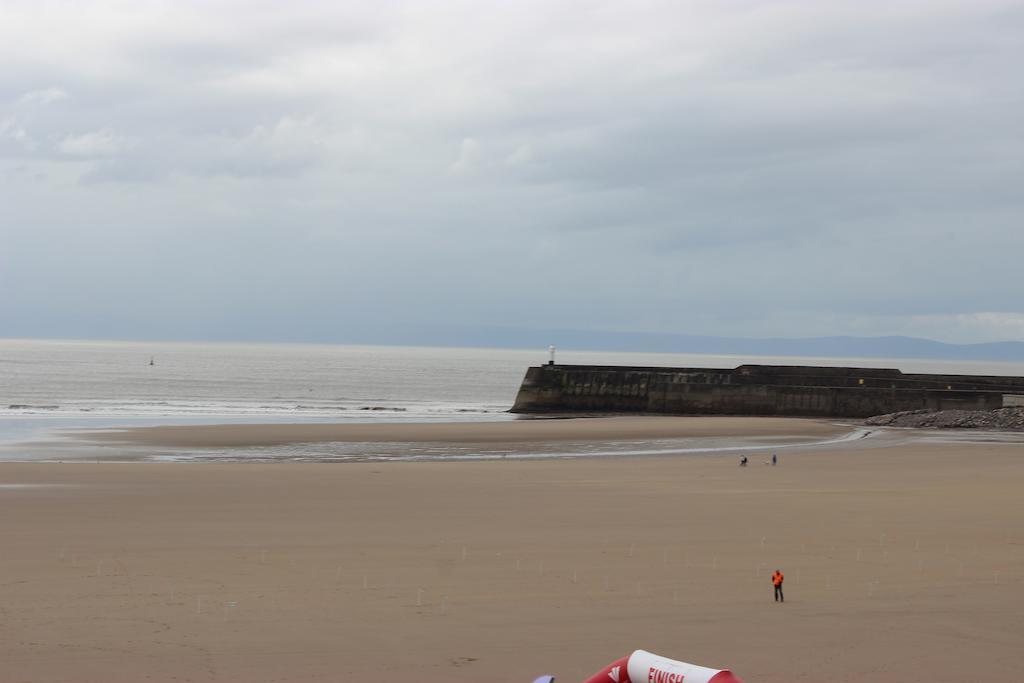 Bayside Guest House Porthcawl Dış mekan fotoğraf