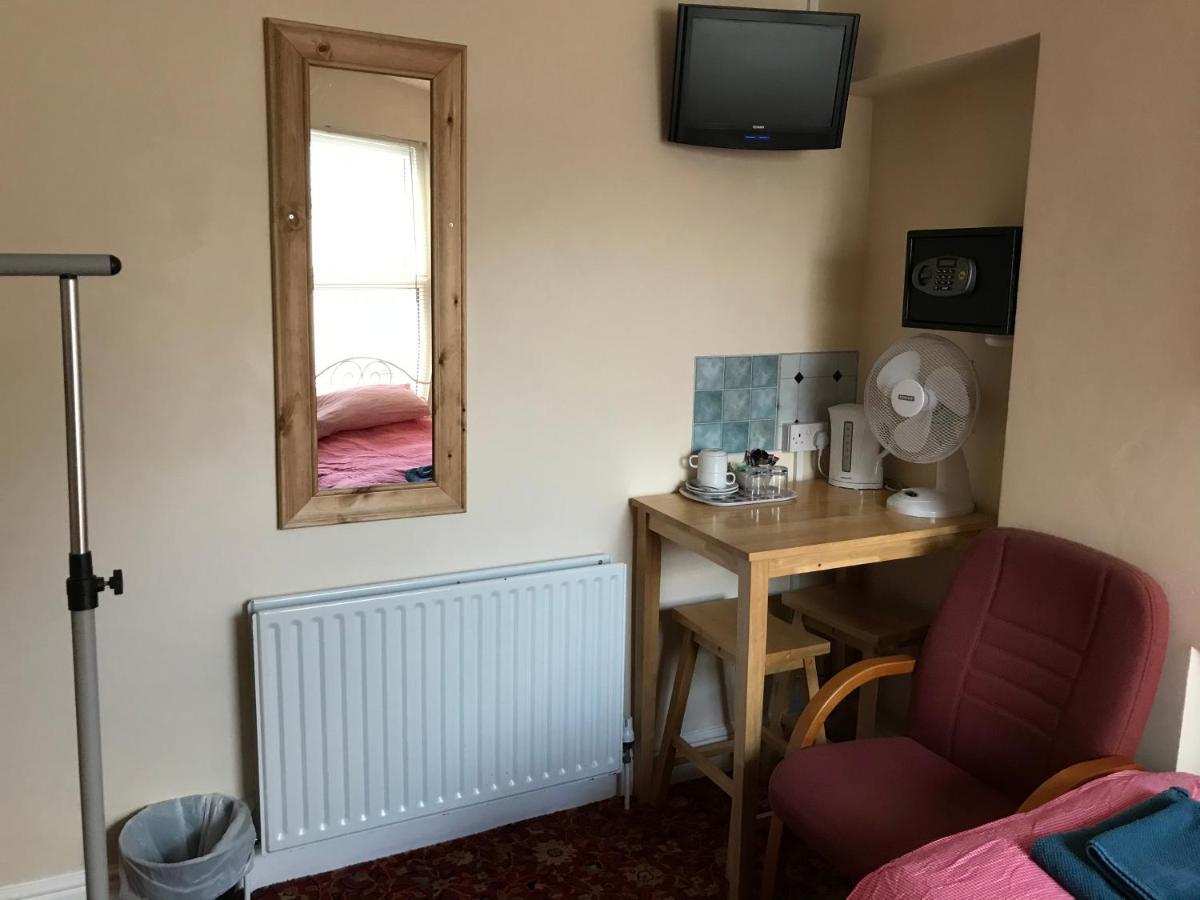 Bayside Guest House Porthcawl Dış mekan fotoğraf