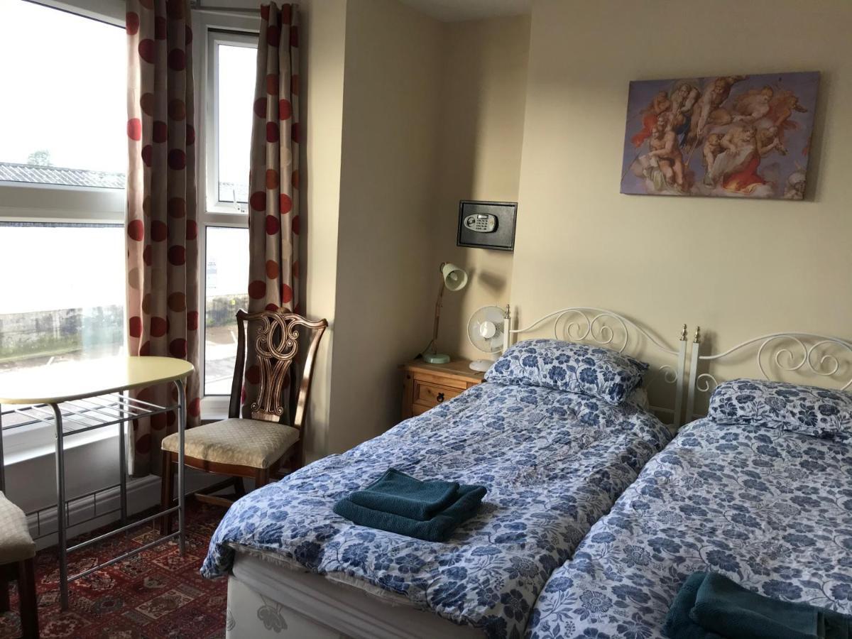 Bayside Guest House Porthcawl Dış mekan fotoğraf